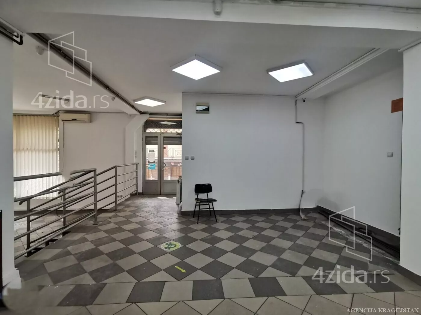 Poslovni prostor | 4zida