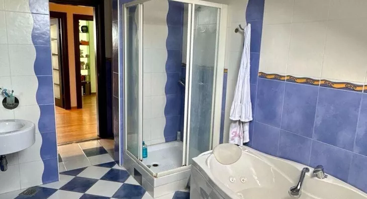 Petoiposoban stan | 4zida