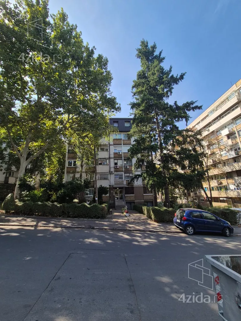 Jednosoban stan | 4zida