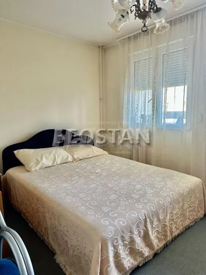 Dzona Kenedija | 4zida.rs