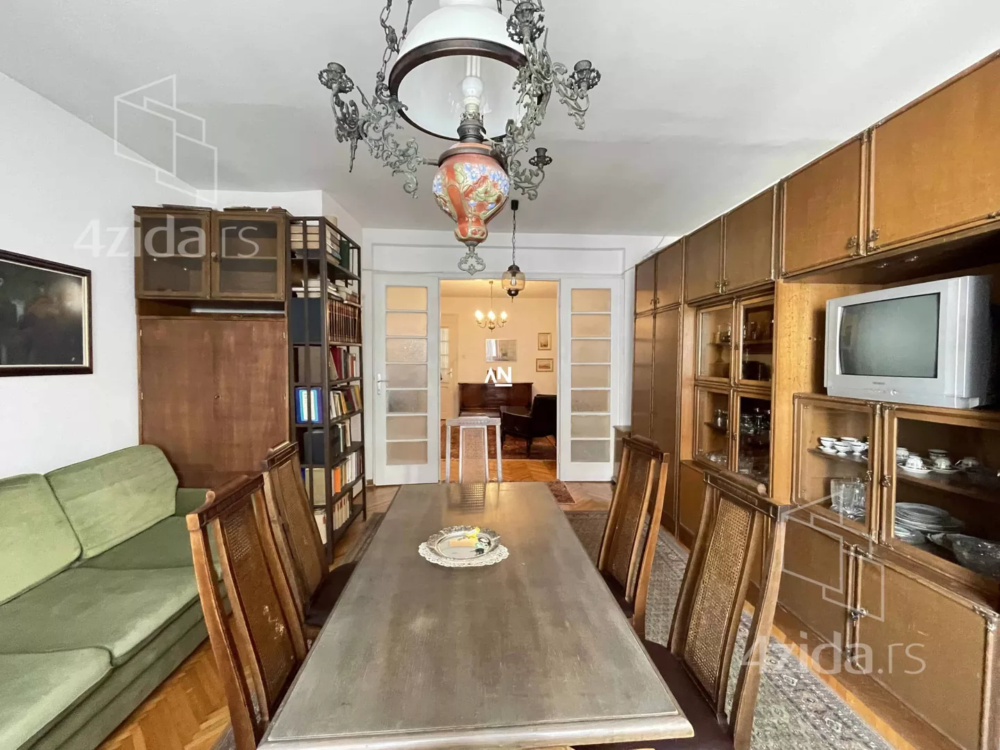 Troiposoban stan | 4zida