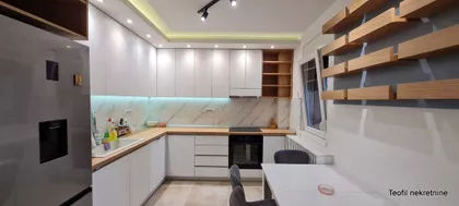 Krfska | 4zida.rs
