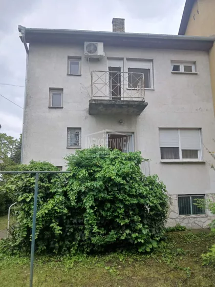 Kertvaroš | 4zida.rs