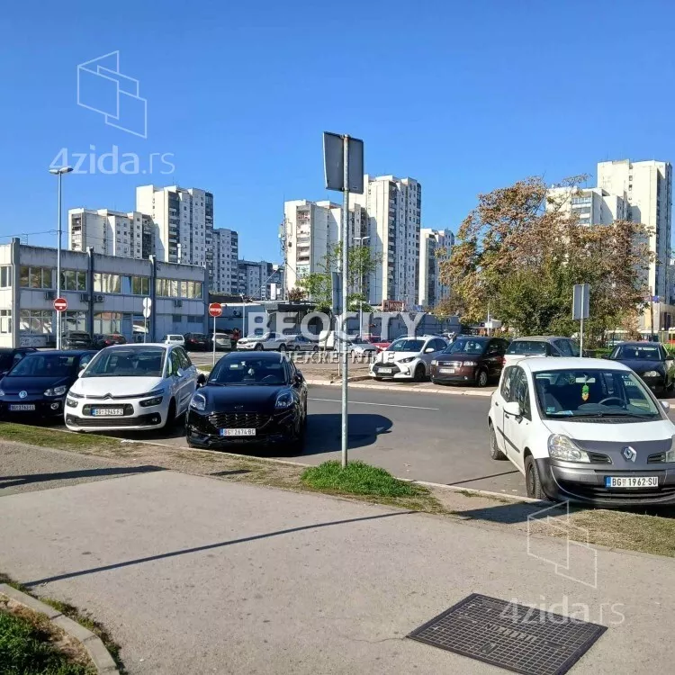 Garaža/Parking | 4zida