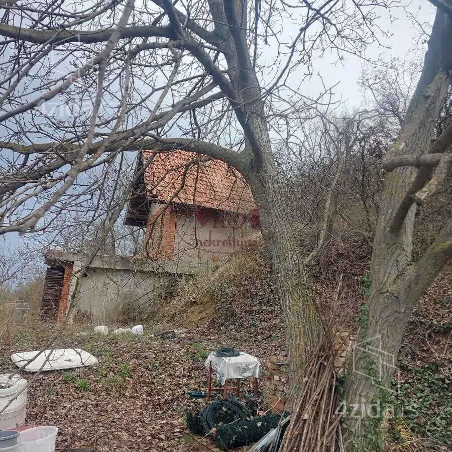 Plac | 4zida