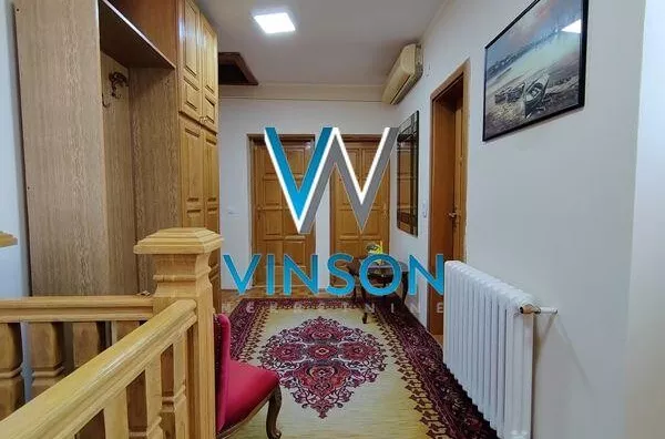 Šestoiposoban stan | 4zida