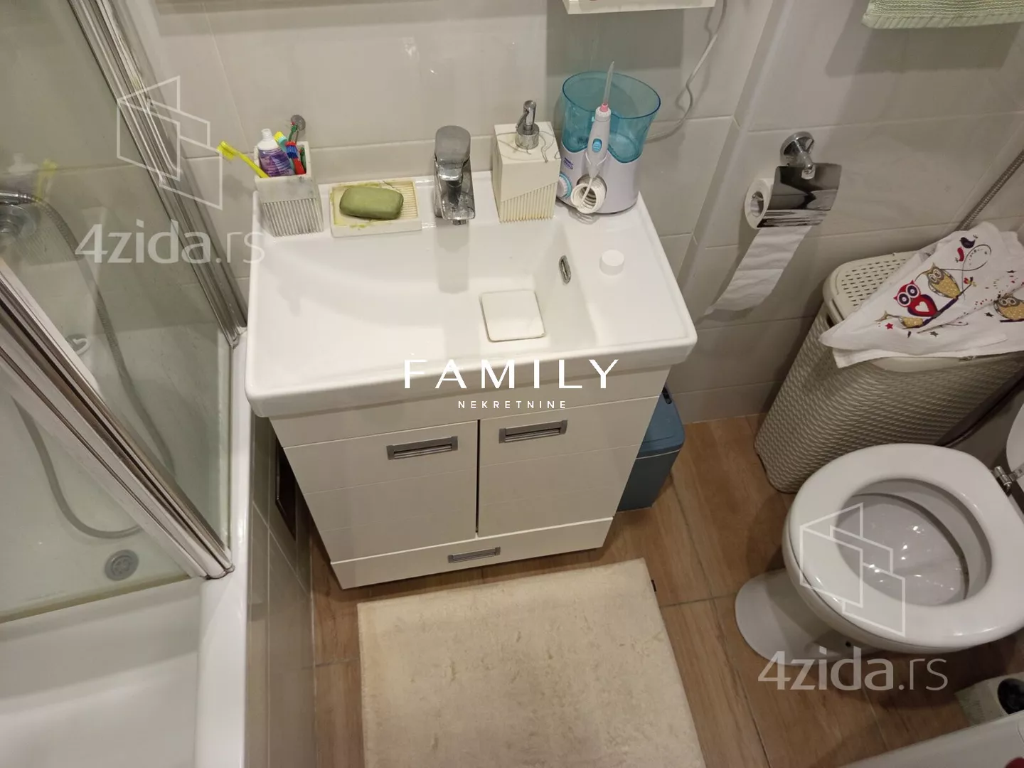 Dvoiposoban stan | 4zida