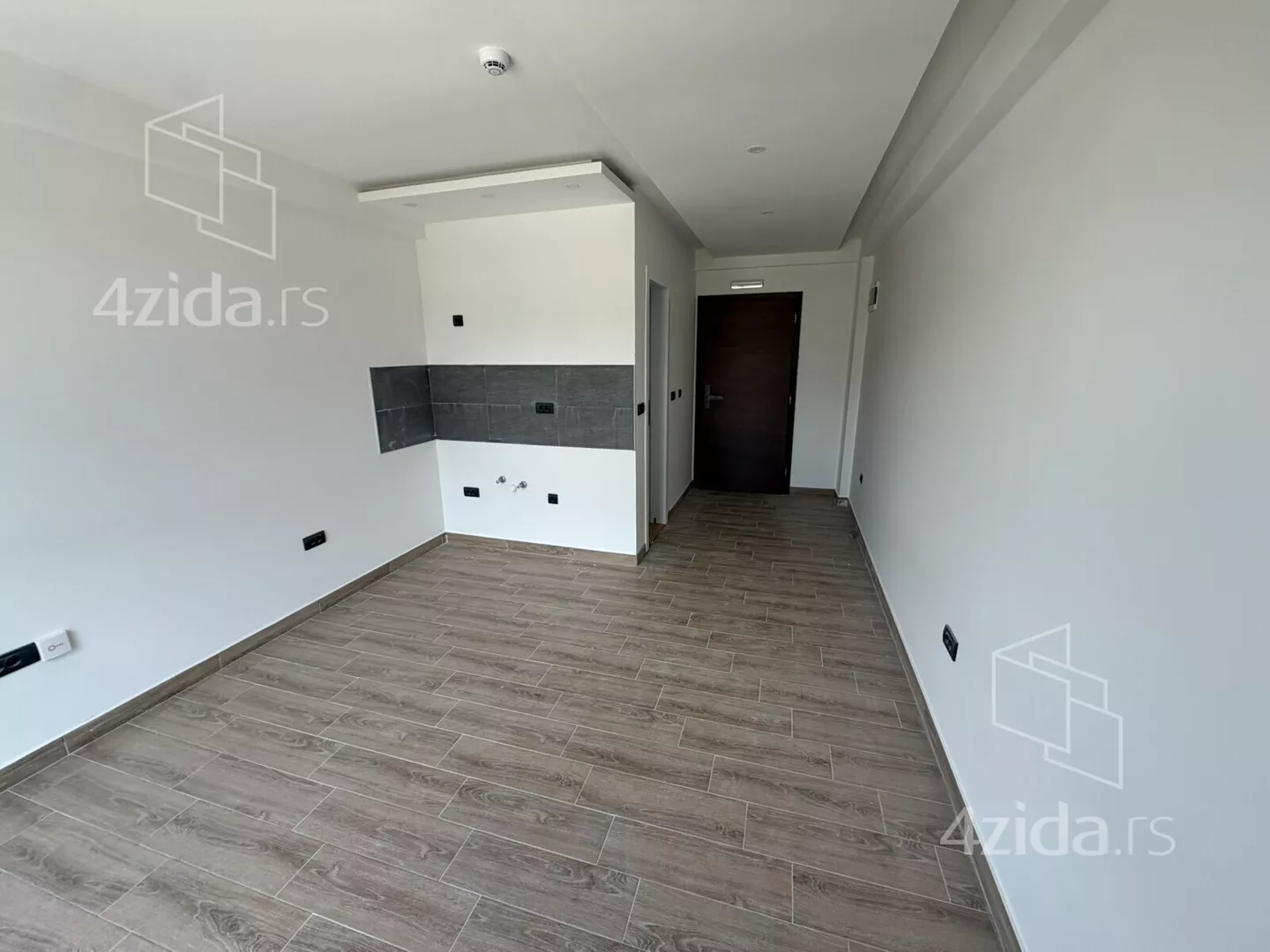 Garsonjera | 4zida