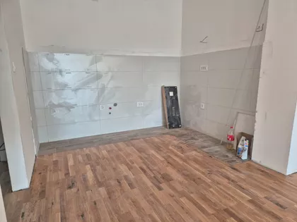 Momčila Milovanovića 14 | 4zida.rs