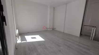 Francuska | 4zida.rs