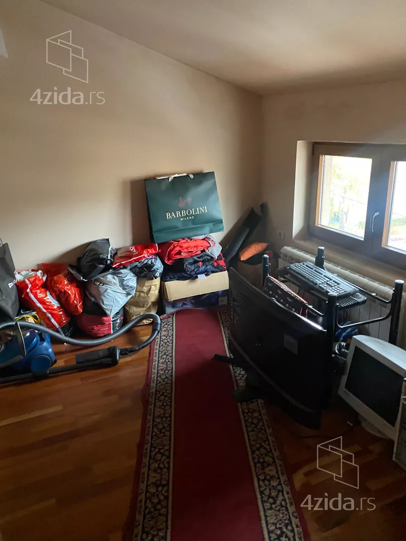 3-etažna kuća | 4zida