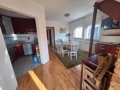 TC Stadion | 4zida.rs