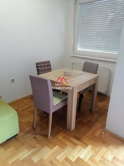 Janka Čmelika | 4zida.rs