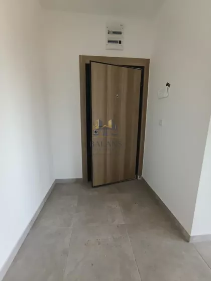 Stari Banovci | 4zida.rs