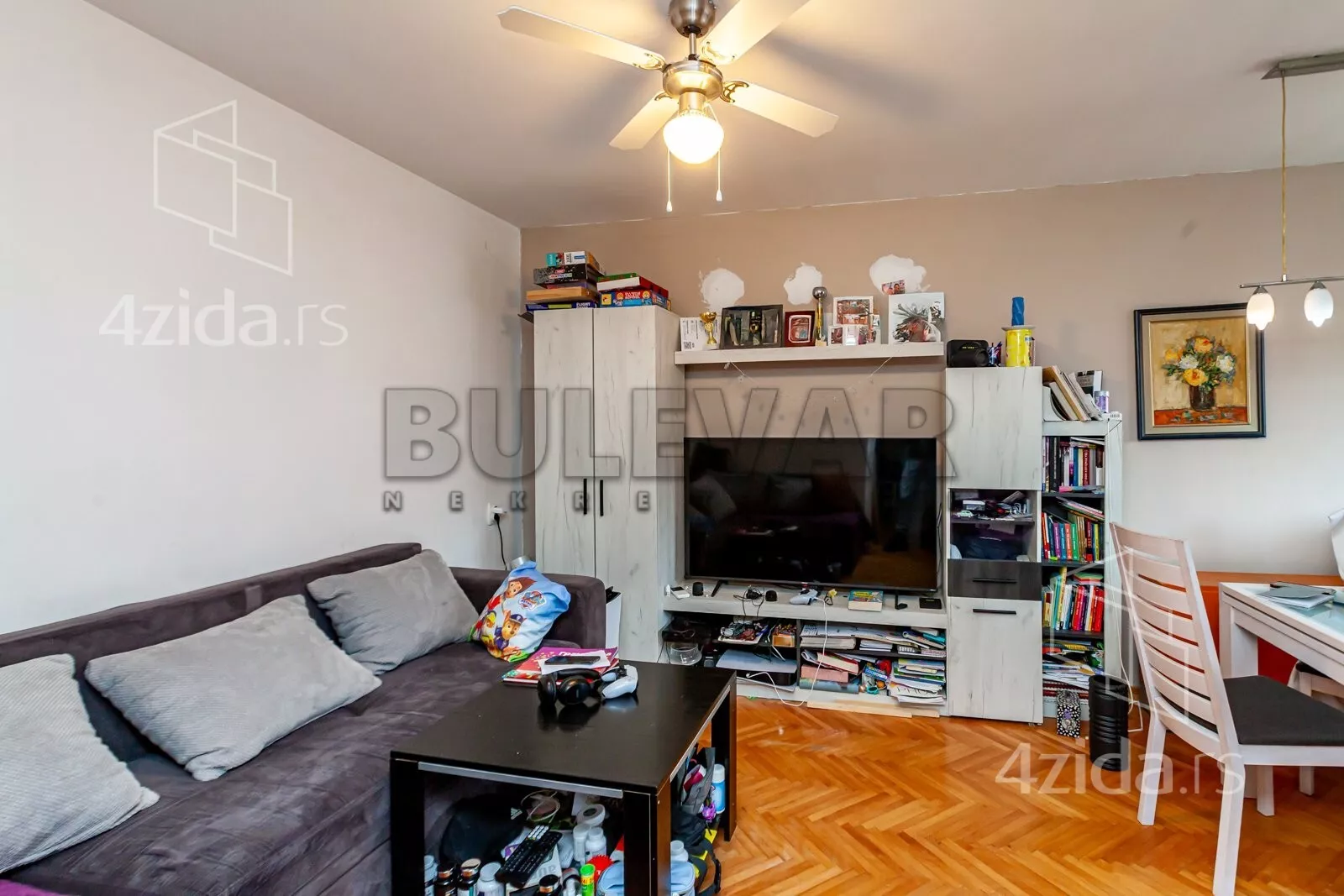 Dvoiposoban stan | 4zida