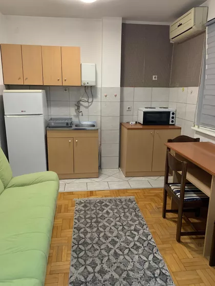 9.Brigade | 4zida.rs