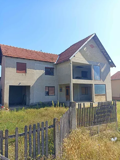Trnava | 4zida.rs