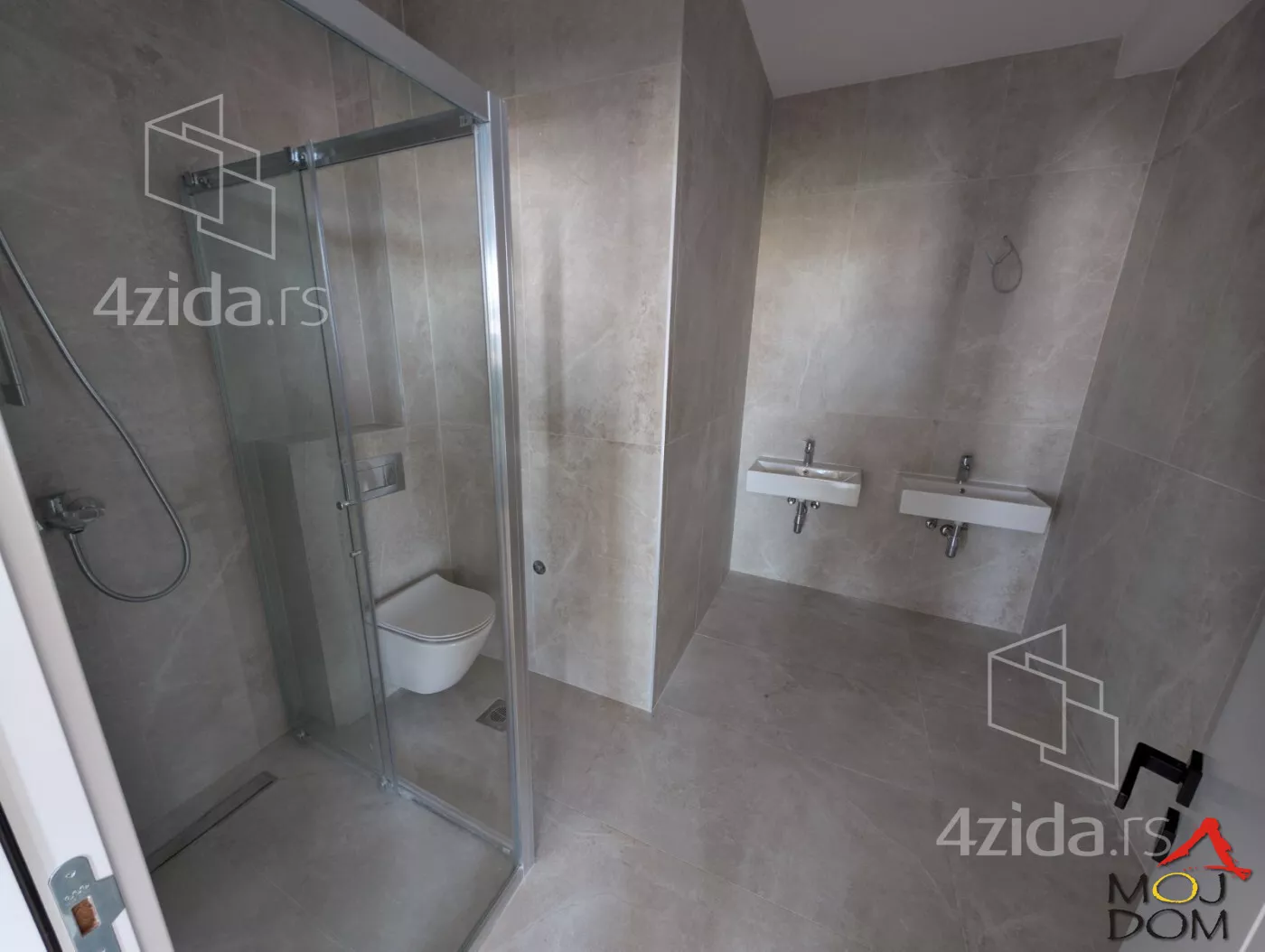 Petosoban stan | 4zida