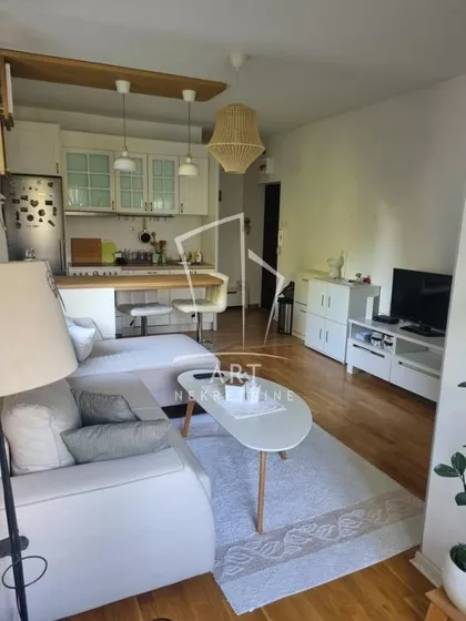 Ljubomira Stojanovića | 4zida.rs