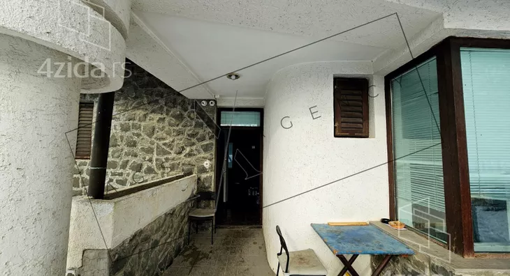 3-etažna kuća | 4zida