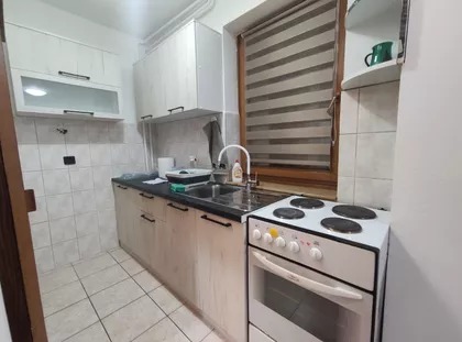 Petra Drapšina | 4zida.rs