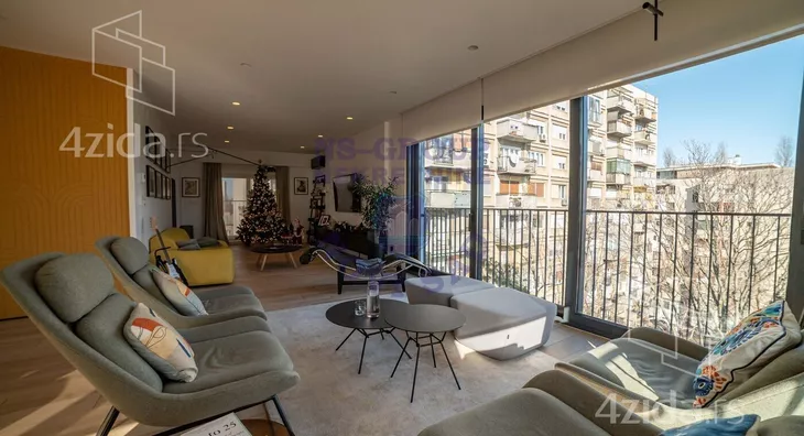 Petosoban stan | 4zida