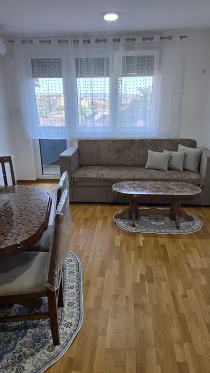 Gundulićeva | 4zida.rs