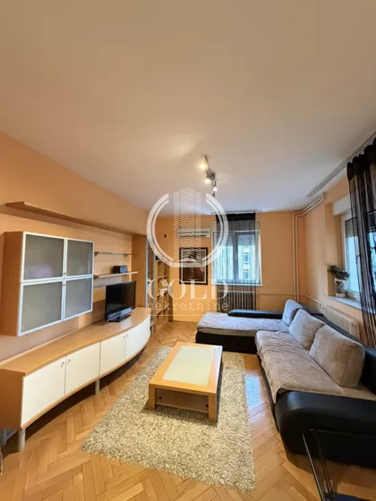 Stari Grad | 4zida.rs