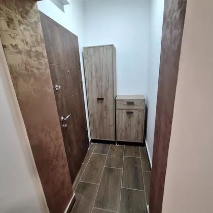 Vere Miščević 21 | 4zida.rs