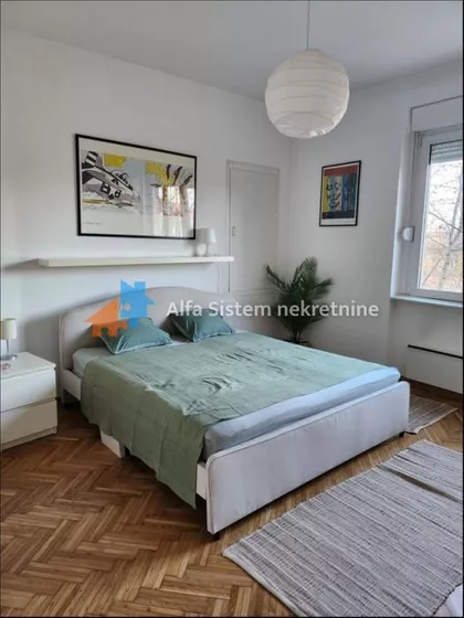 Botanička Bašta | 4zida.rs