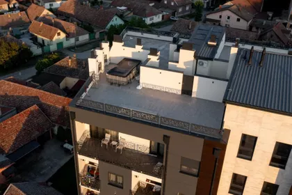 Ognjena Price | 4zida.rs