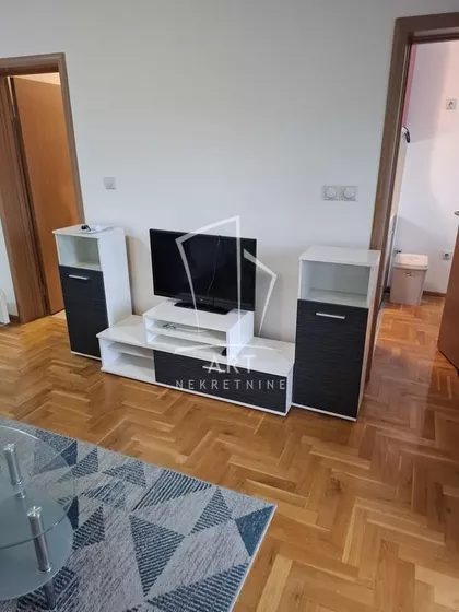 Bulevar Peka Dapčevića | 4zida.rs