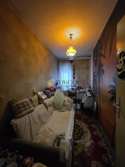 Prvomajska | 4zida.rs