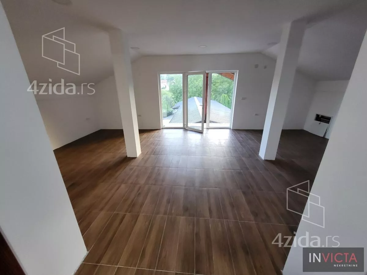 Kuća | 4zida