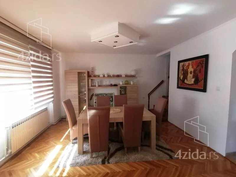 Kuća | 4zida