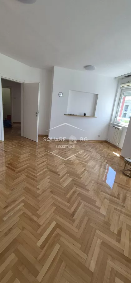 Nede Spasojević | 4zida.rs