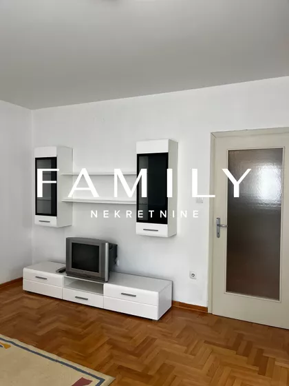 Jugovićevo | 4zida.rs