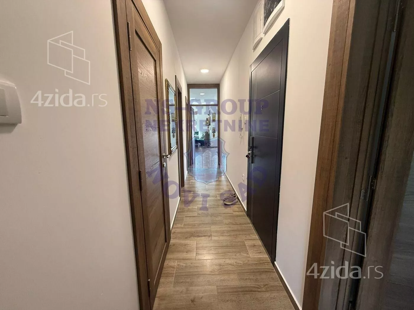 Troiposoban stan | 4zida