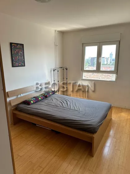 Gandijeva | 4zida.rs