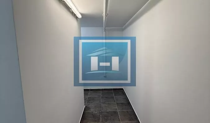 Lokal | 4zida