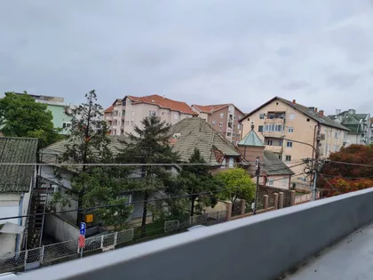 Sremska | 4zida.rs