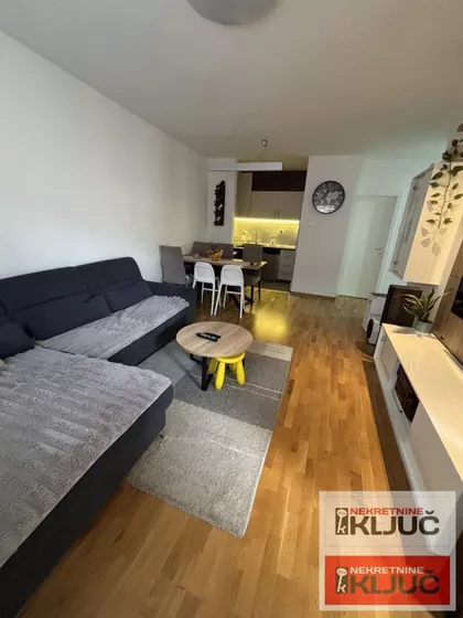 Petrovaradin | 4zida.rs