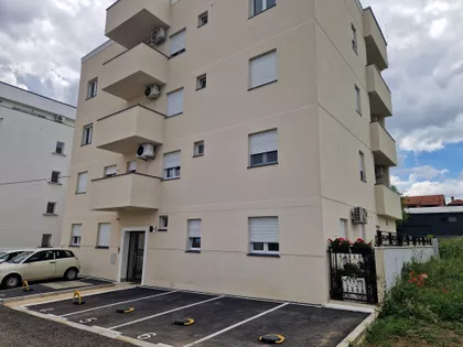 Ugrinovački Put 87Ž | 4zida.rs