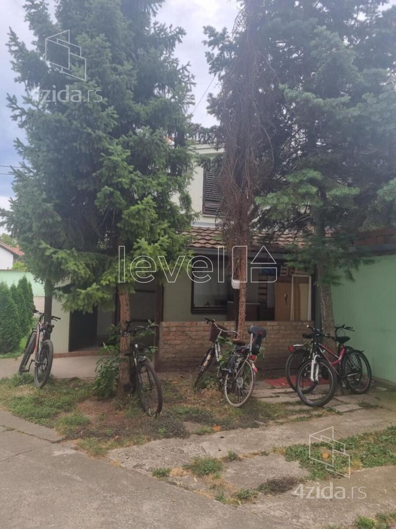 Stan – Novi Sad, MZ Vera Pavlović - Više