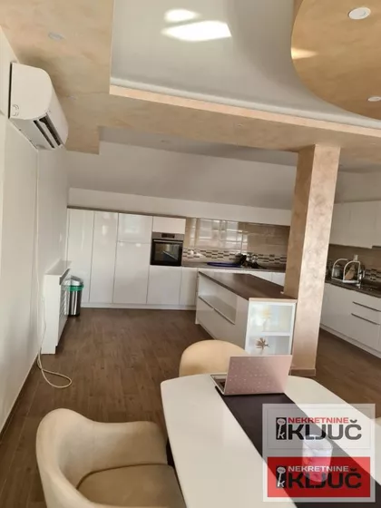 Sremska Kamenica | 4zida.rs