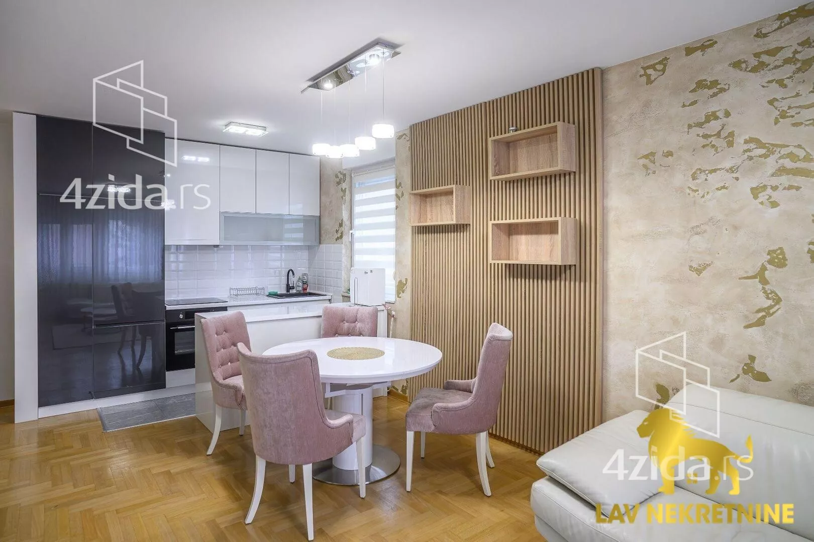 Dvoiposoban stan | 4zida