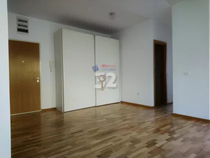 Teodora Drajzera | 4zida.rs