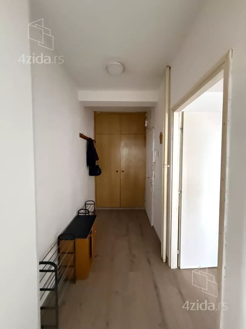 Stan · 48 m² · Kruševac