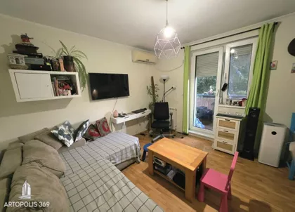 Šejkina | 4zida.rs