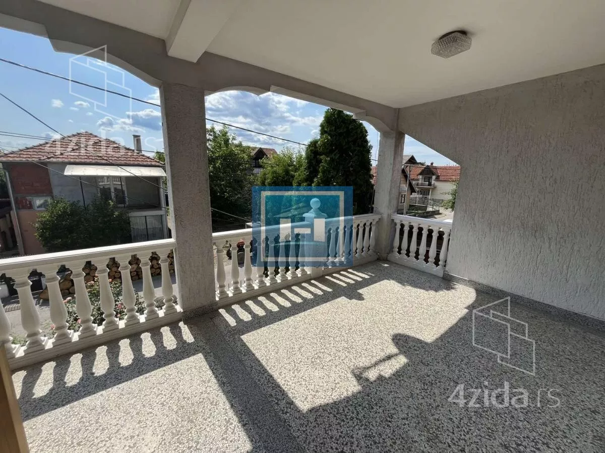 Kuća | 4zida